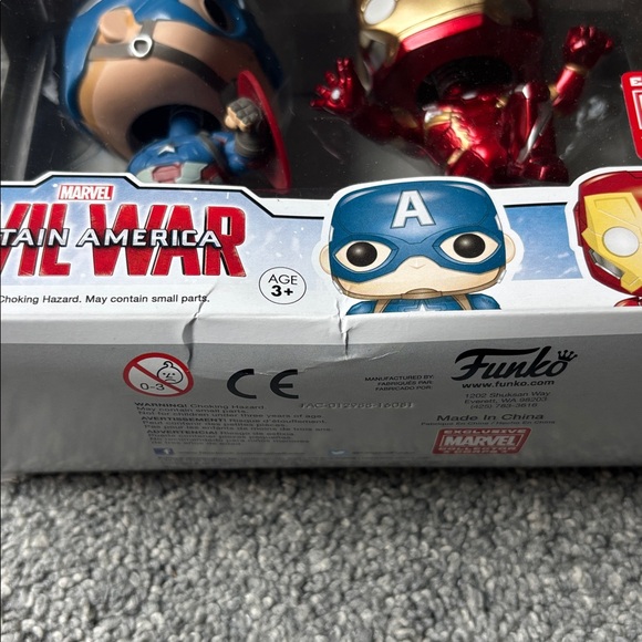 Funko Pop Marvel Captain America and Iron Man Figures - Picture 5 of 5